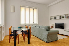 Bright and beautiful 2 bedrooms apartment - Corso Genova